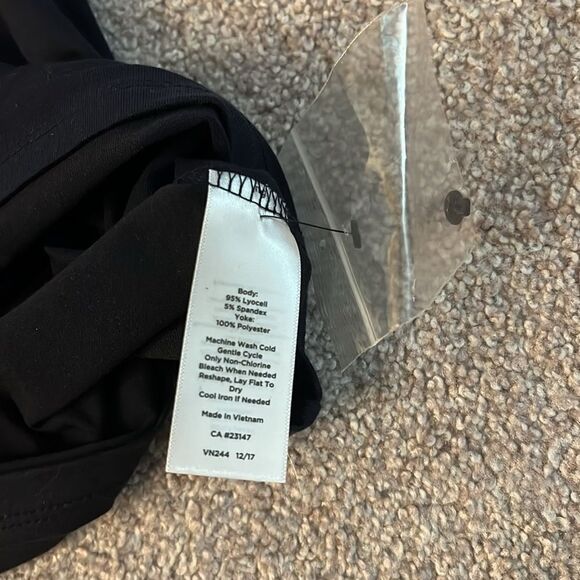 NWT Talbots Navy Detailed Tank - Picture 4 of 4